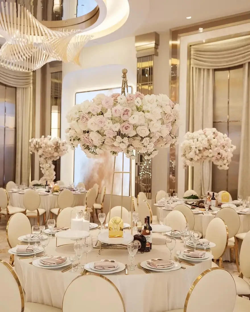 White and Pink Floral Arrangement Centerpiece